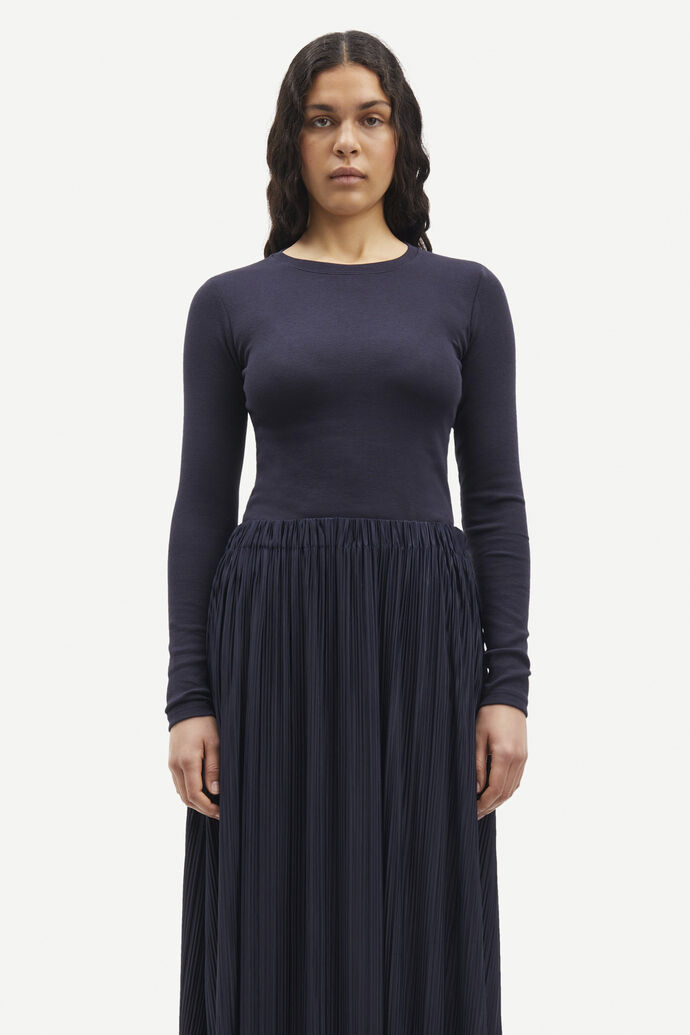 Alexa Ls   i Store Plus Size Størrelser