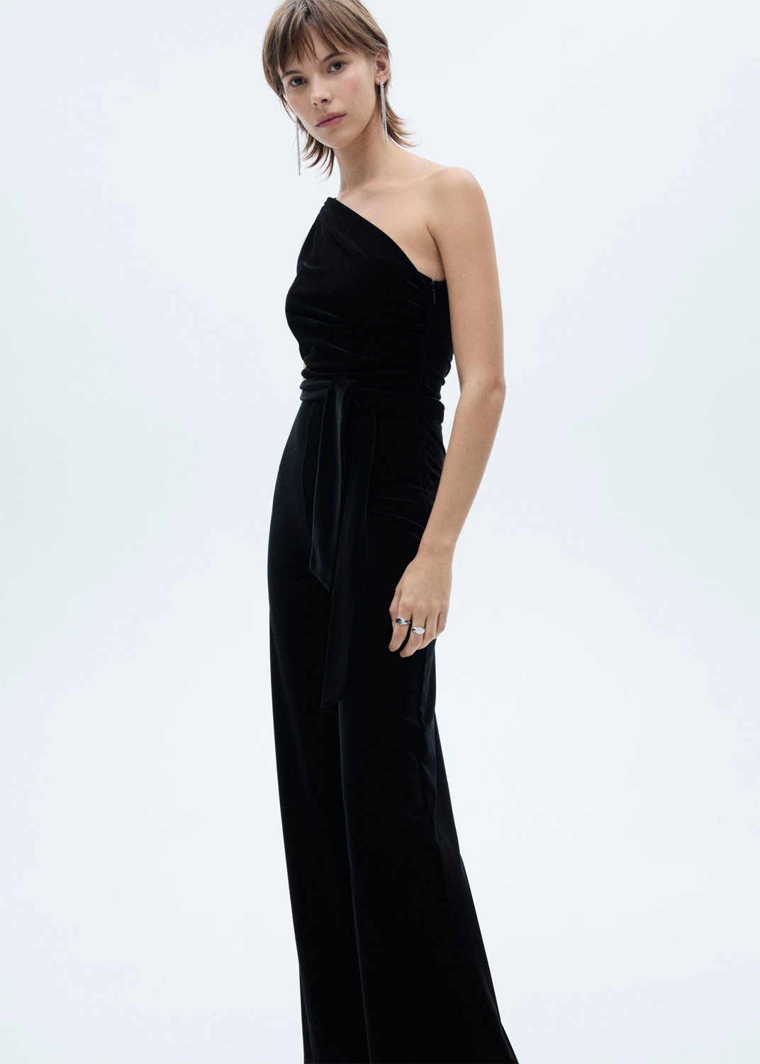 Asymmetric Velvet Jumpsuit i Store Plus Size Størrelser