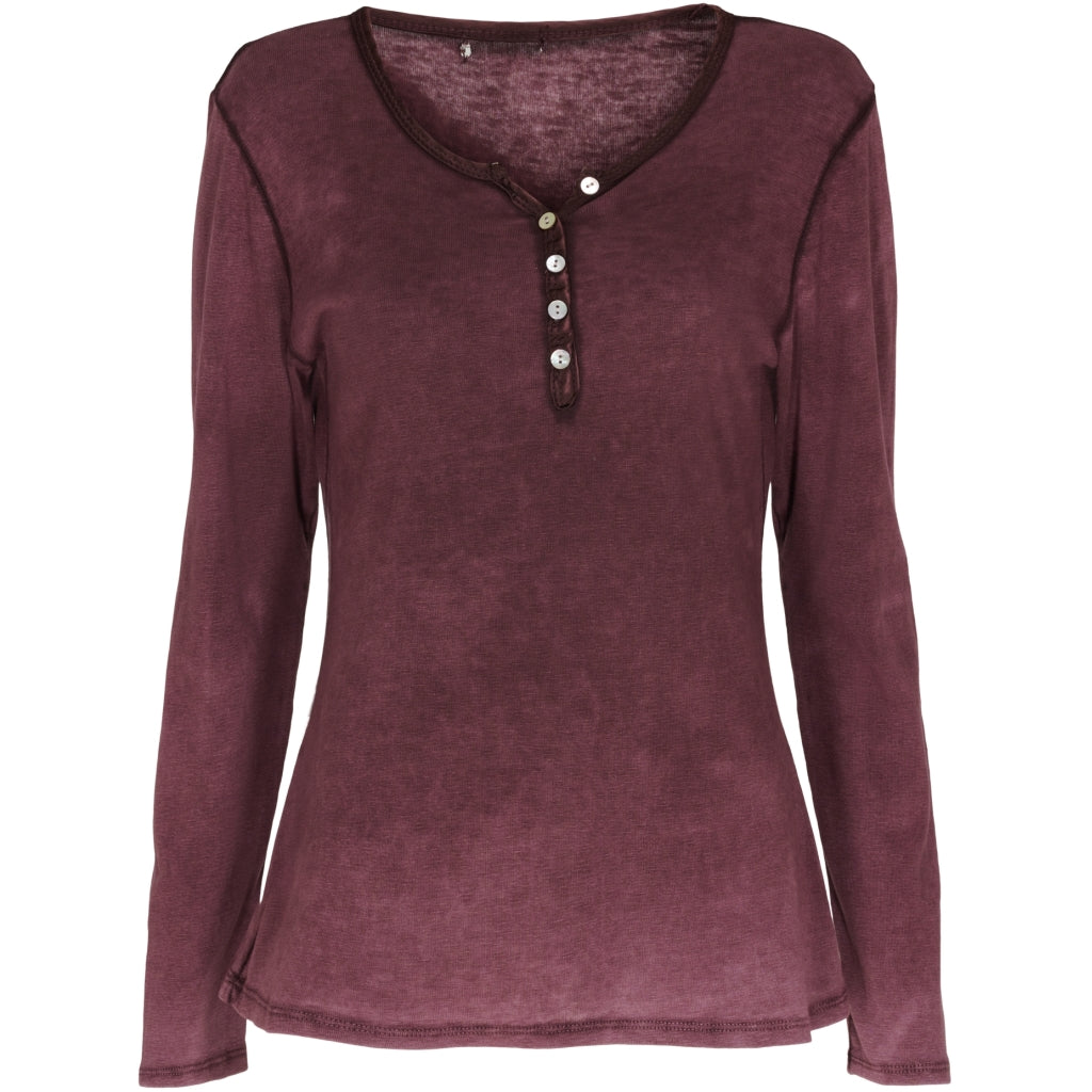 Marta   Chateau Dame  -shirt 9005 Prugna i Store Plus Size Størrelser