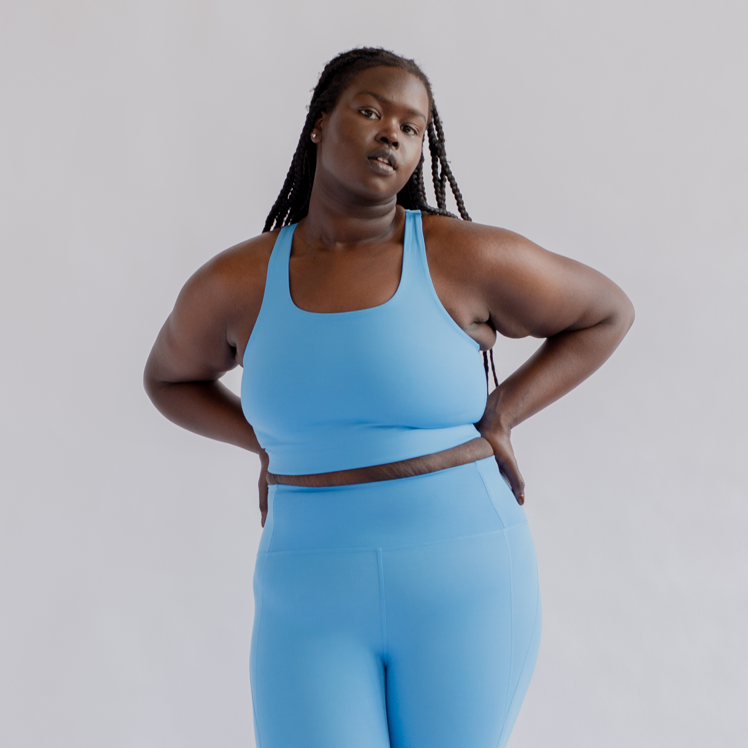 Girlfriend Collective Dame Sports   Haze    i Store Plus Size Størrelser