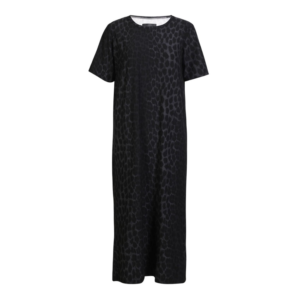Liberte Dame Kjole Alma 9562  Dark Grey Leo i Store Plus Size Størrelser