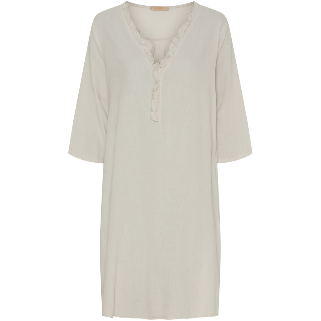 Marta   Chateau Dame Kjole Mdcbrigitte Sabbia i Store Plus Size Størrelser
