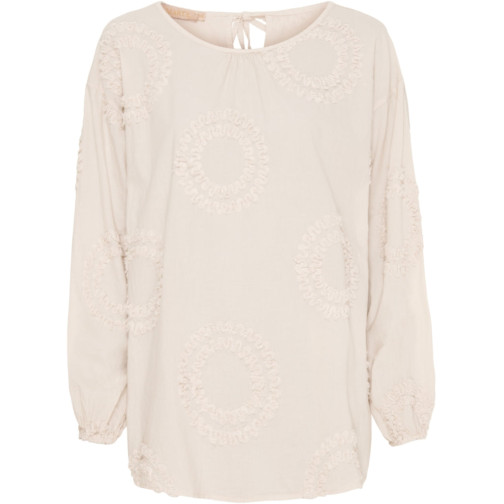 Marta   Chateau Dame Skjorte 5585 Sabbia i Store Plus Size Størrelser